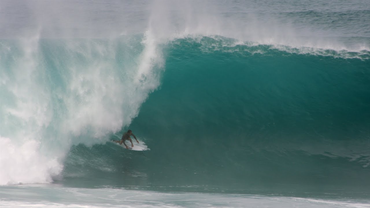 Tyler Newton at Pipeline, January 13, 2019 | Wave 1 Angle 1