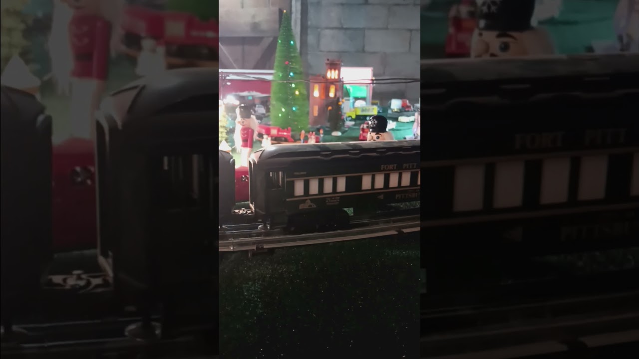 Lionel 2035 thinks it's the polar express... 