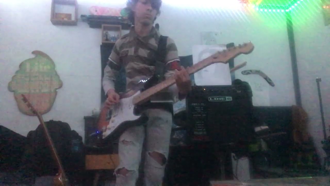 Nirvana cover live - Smells like teen spirit (homage a kurt cobain)
