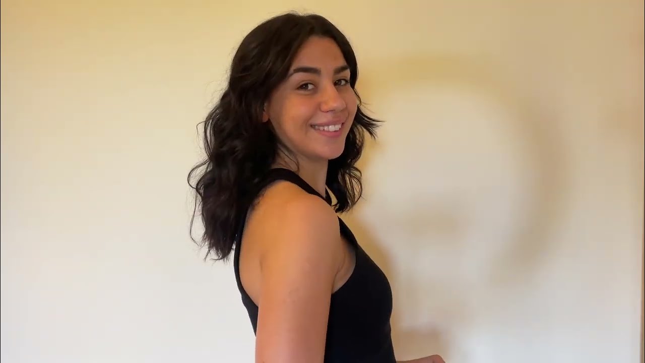 N&uacute;ria Llabr&eacute;s - Presentaci&oacute;n