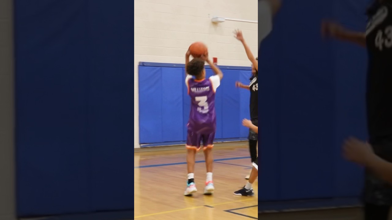 Class of 2030 Elijah Williams buries the midrange to shut the door and ice the win! #subscribe