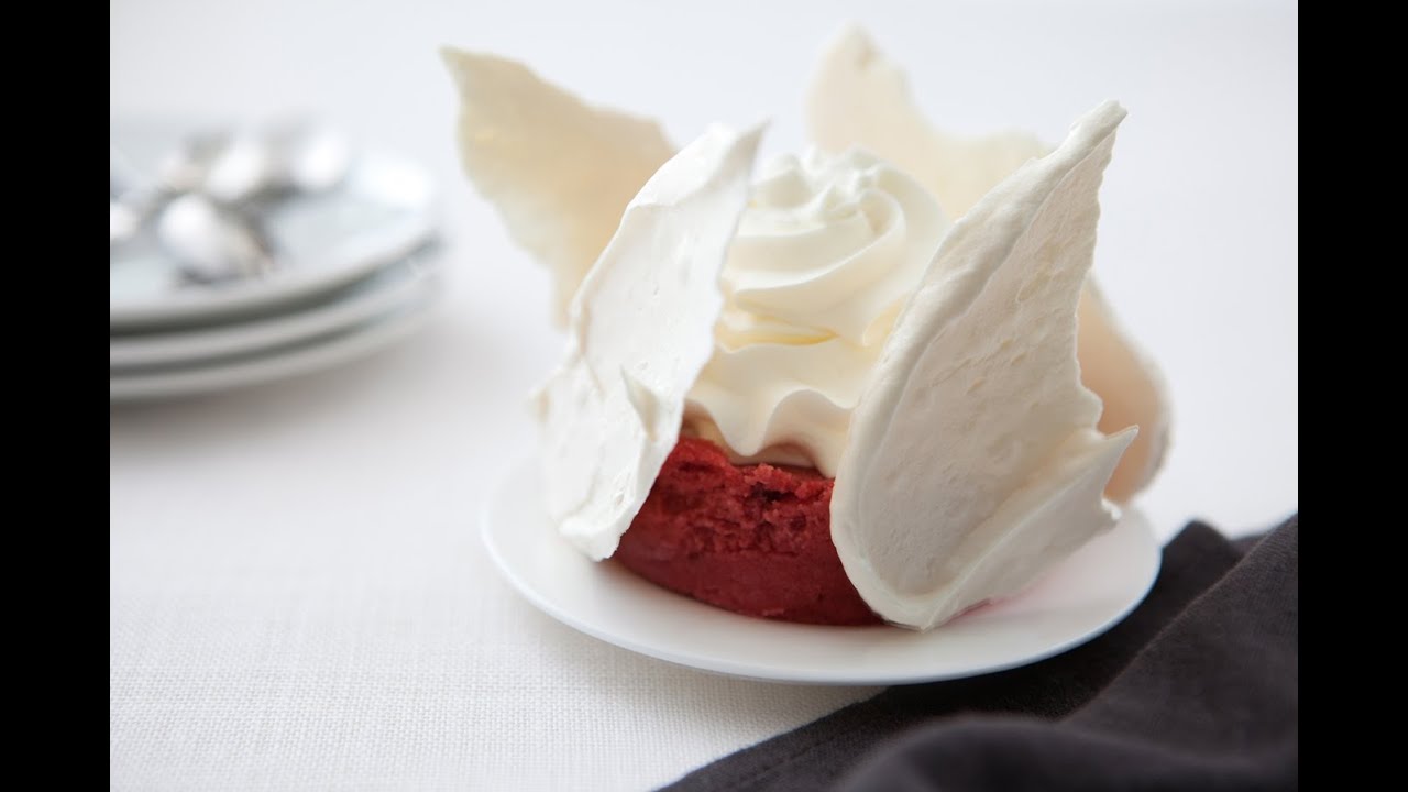 Recette Saint Valentin de Vacherin glacé au cassis et au Génépi