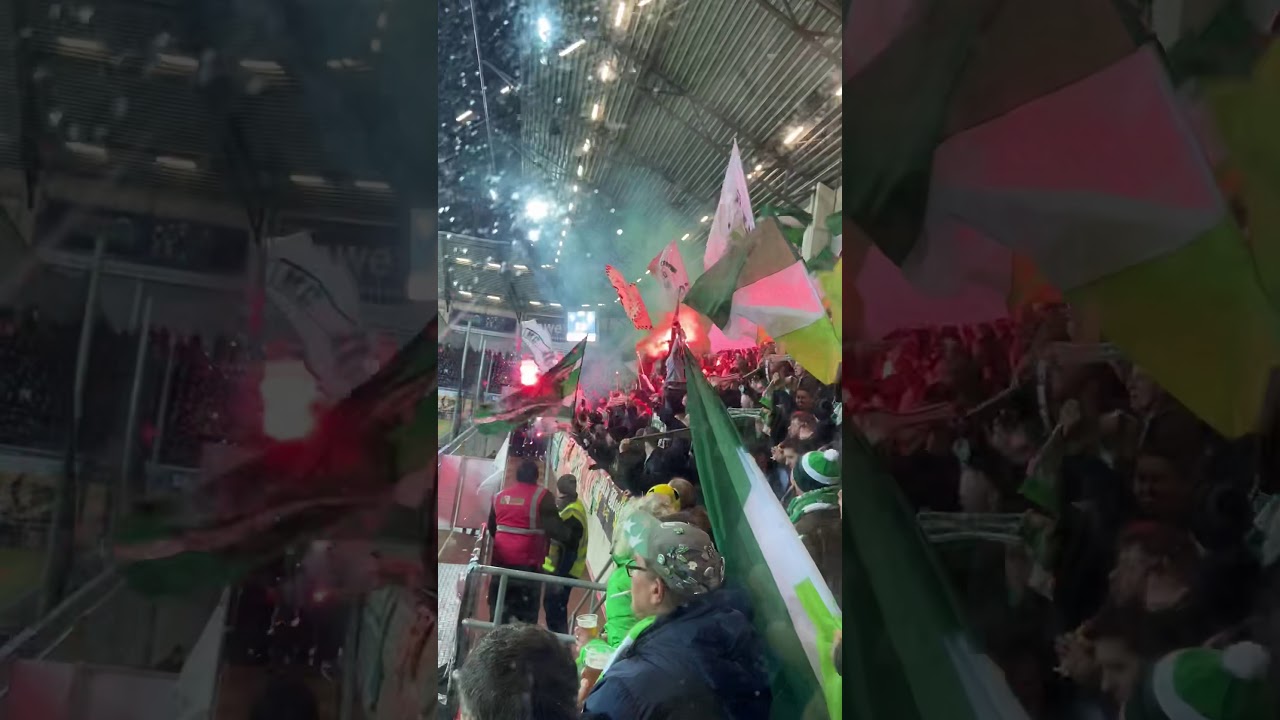 SC Paderborn - VfL WOLFSBURG 02.02.2020 Wolfsburger Gästeblock - in Pyro