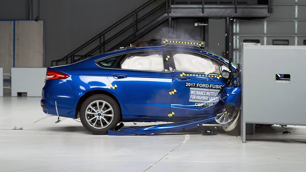 2017 Ford Fusion passenger-side small overlap IIHS crash test