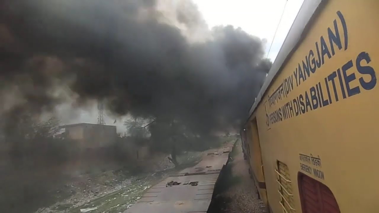 16 Kilometers in 13 minutes||Malout to Giddarbaha uncut train journey behind WDP3A 🔥