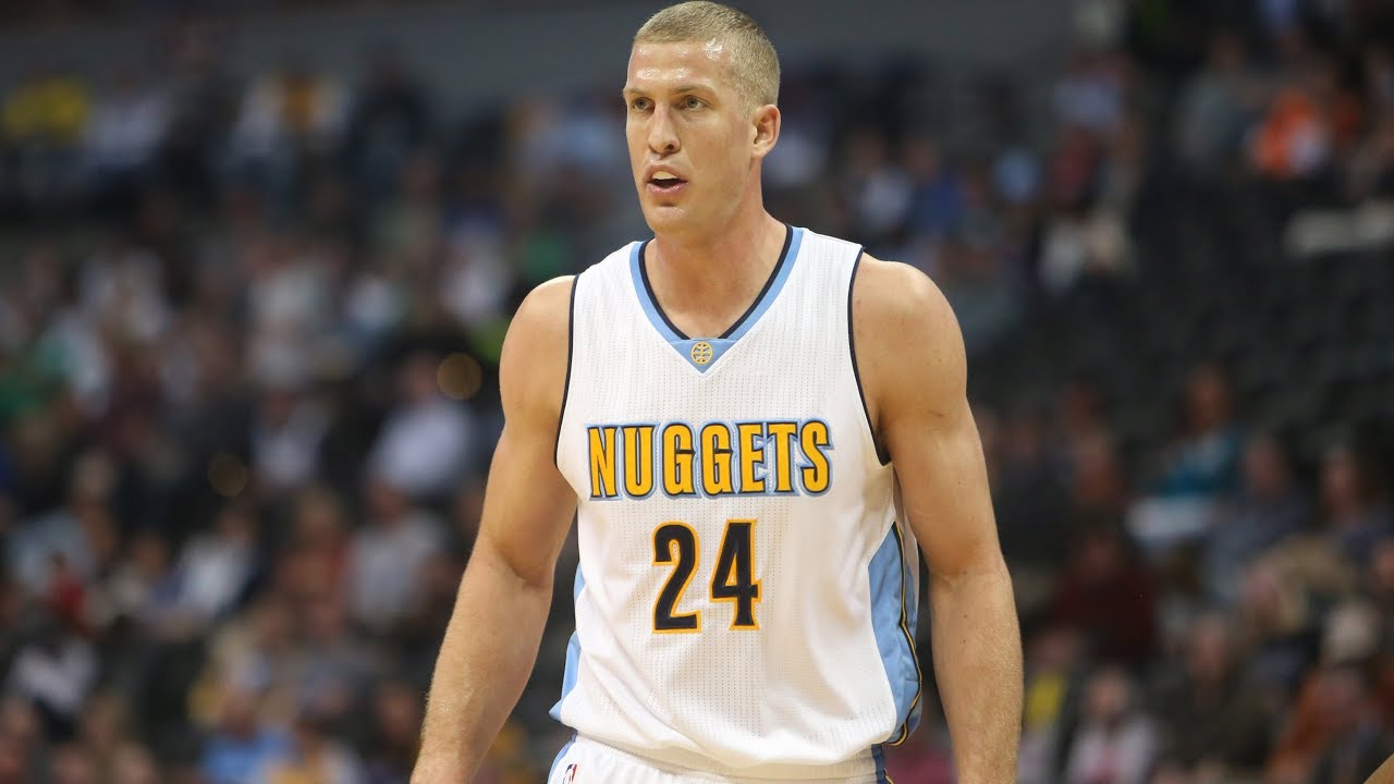 Mason Plumlee - Never Surrender