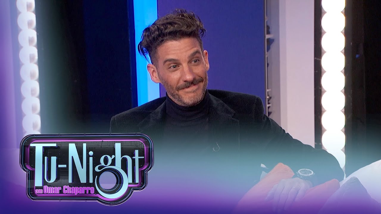 "TUVE QUE HUIR DEL PAÍS POR CELOS" confiesa ERICK ELÍAS | Tu-Night con Omar Chaparro