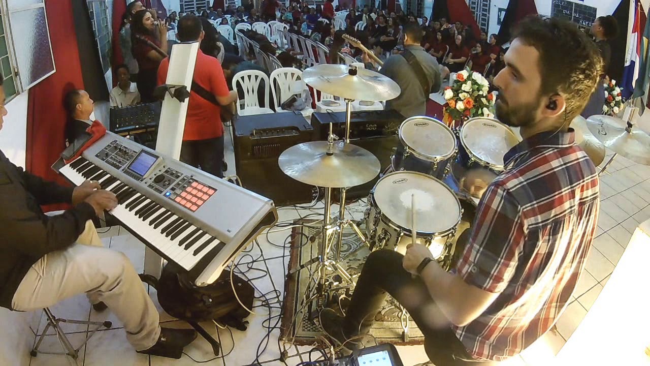 Olharei para o alto - Midian Lima (Jemima Gomes e Banda)