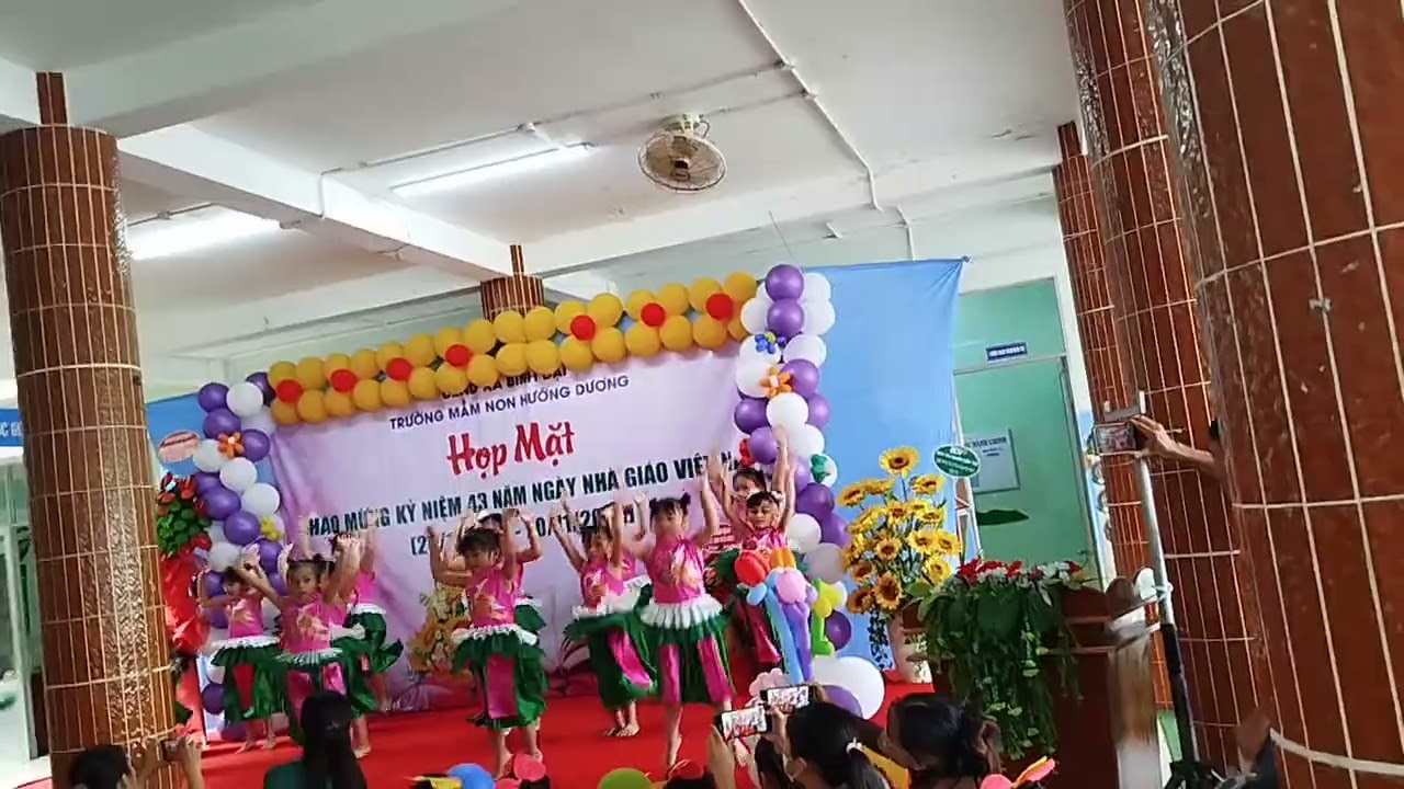 Ngọc Tiên múa mừng ngày 20/11/2025
