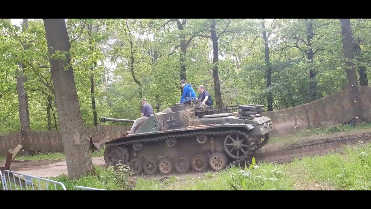 Militracks 2023 in Overloon StuG III (SdKfz 142) & Bergepanzer 38t Flak 38 & many more WW2 vehicles