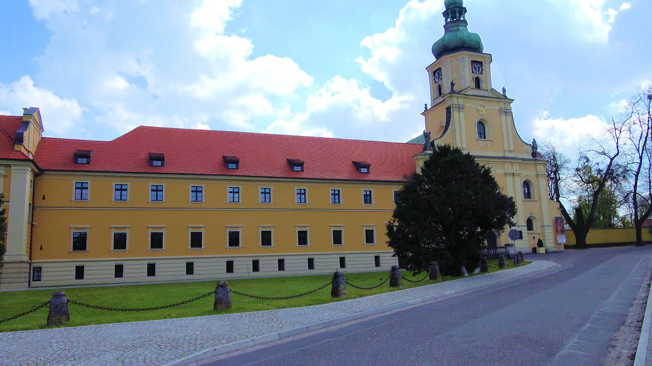 [4K] Rudy Wielkie: opactwo cystersów i park (Cistercian abbey & the park), Polska  (videoturysta.eu)