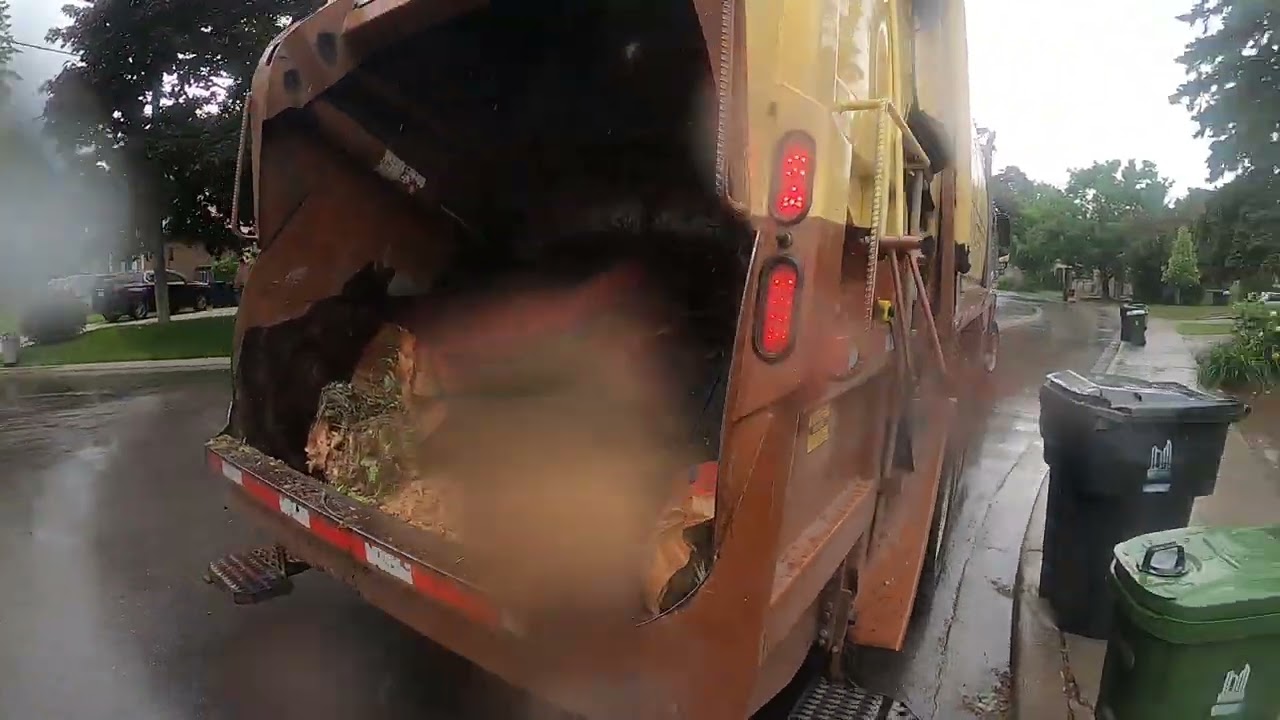 POV Yard Waste wet day (Random Footage)