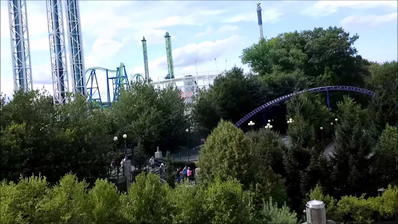 New England: Gotham City Gauntlet / On Ride Front Row POV / August 8, 2015