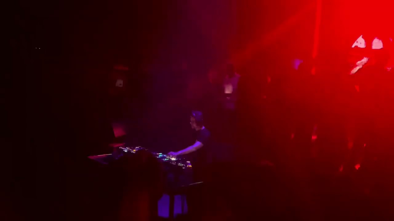 Laurent Garnier @ NITSA Sala Apolo Barcelona mix 4 shorts video 