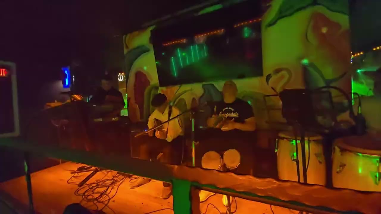 Rumba en el Patio @ Coco Bongo LI / Rumba Variada