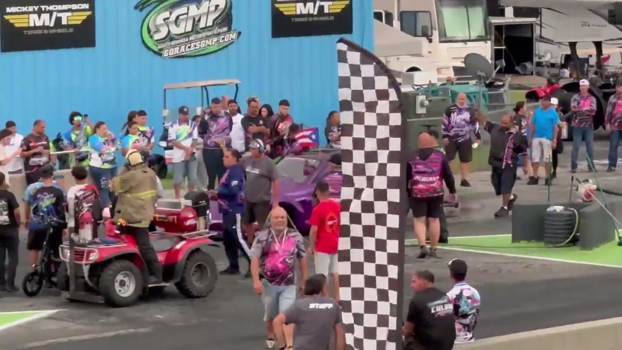 Yabriel Racing World Fastest Rotary Burnout