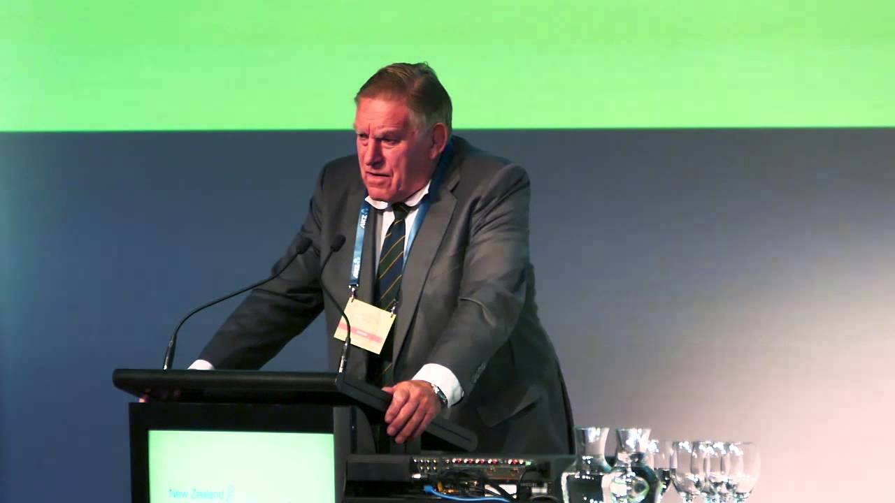 Colin Meads