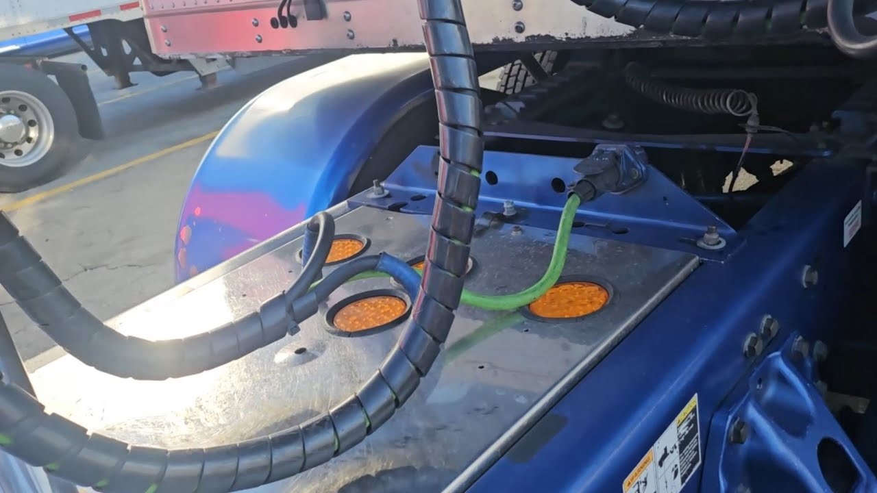 2019 KENWORTH W9 DEDICATED RIDE