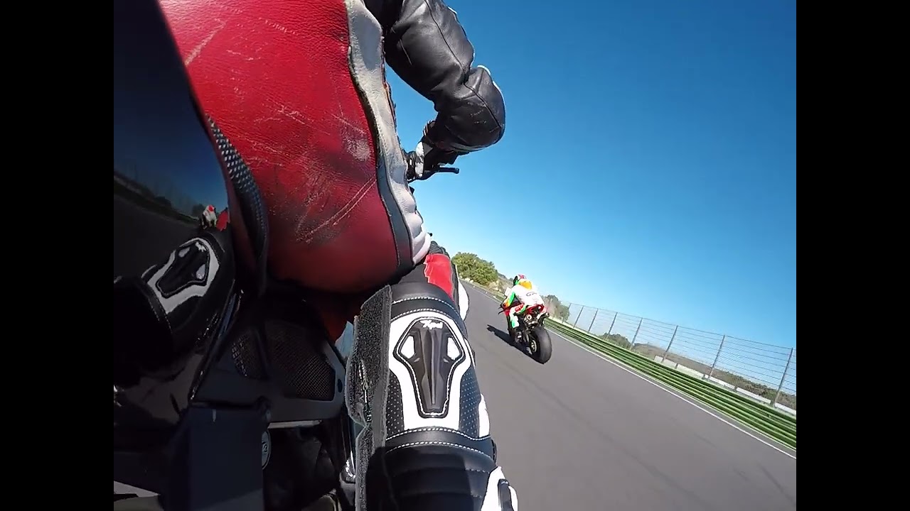 Vallelunga Aprilia tuono 1000 old 31.10.22
