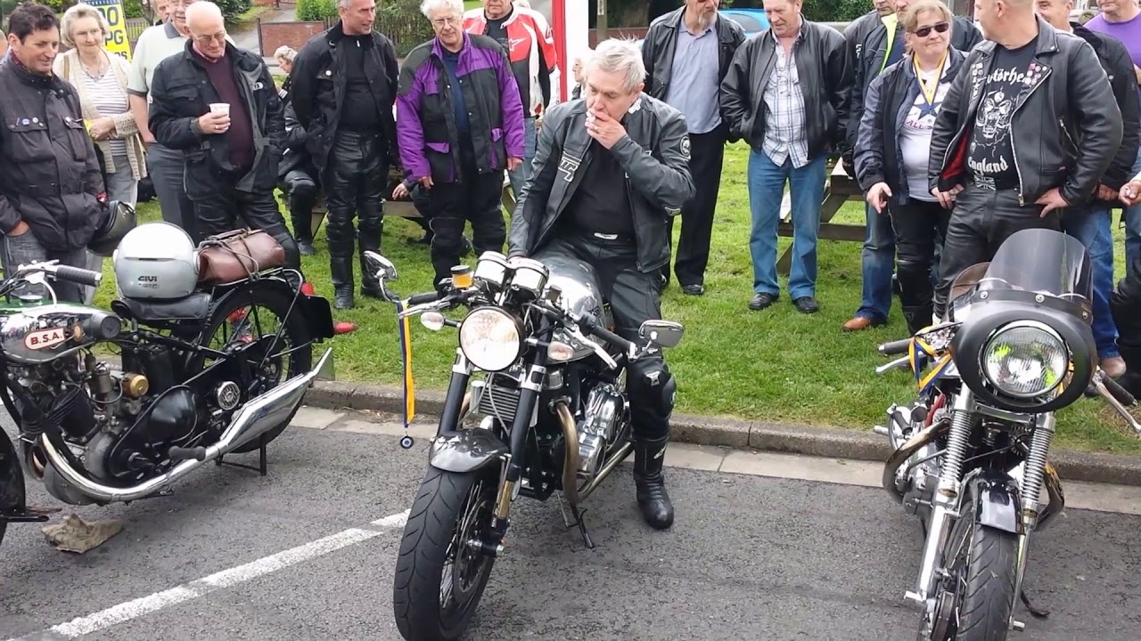 Norton Domiracers sound off,old v's new.