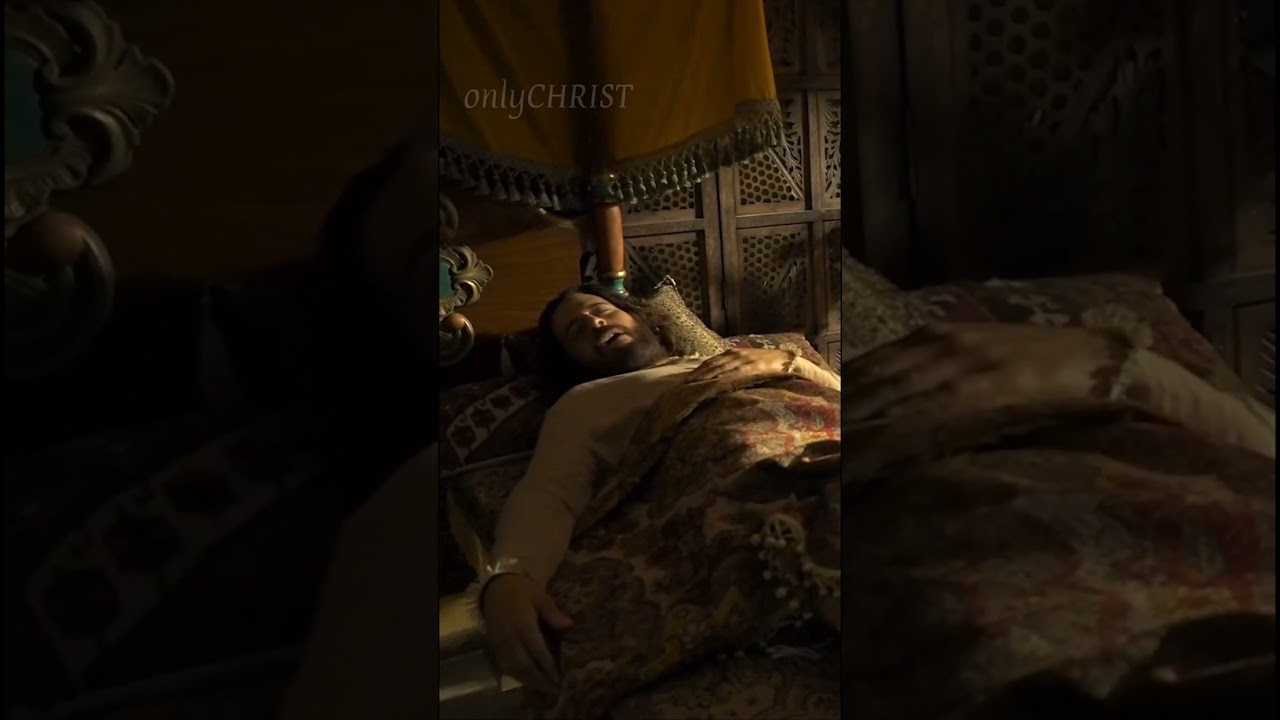 Jesus snores while sleeping, John reaction 😂 || The Chosen #jesus #john #thechosen #shorts