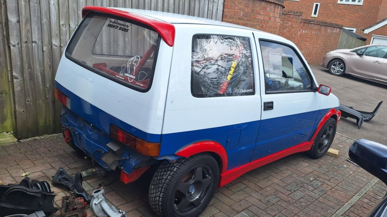 Cinquecento Track car project unpacking *  it has so many cool parts
