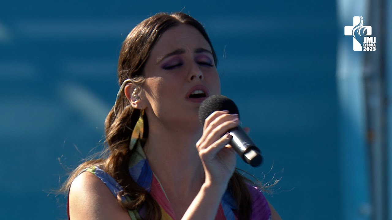 Mimi Froes canta Joyful, Joyful na Colina do Encontro