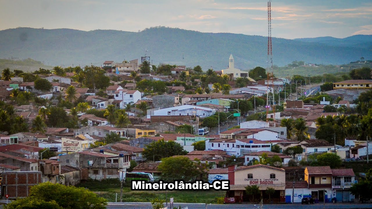 Percorrendo as Ruas de Mineirolândia-CE