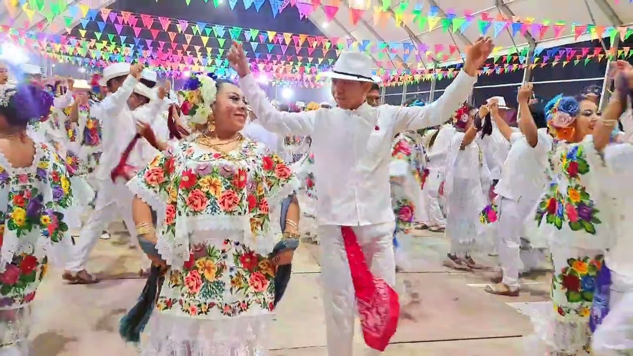 Vaqueria Valladolid 2025 | Jarana Leydi Cancino | Bailando con Geisy Echeverria