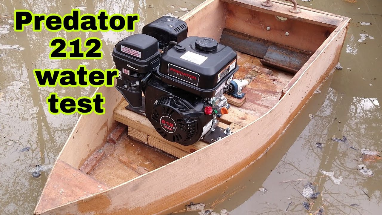 Homemade inboard boat motor , predator 212 gokart engine in a  plywood RC boat. 1st water test.