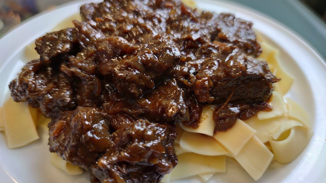 Saftiges Rindergulasch vom Kazan (Gulaschkanone)offenes Feuer Казань   #gulasch