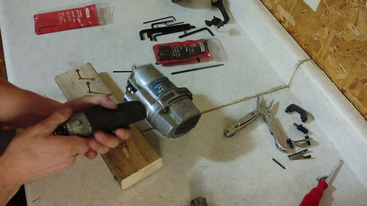 Inspecting Hitachi NV45AB2 Roofing Nailers - Part 1