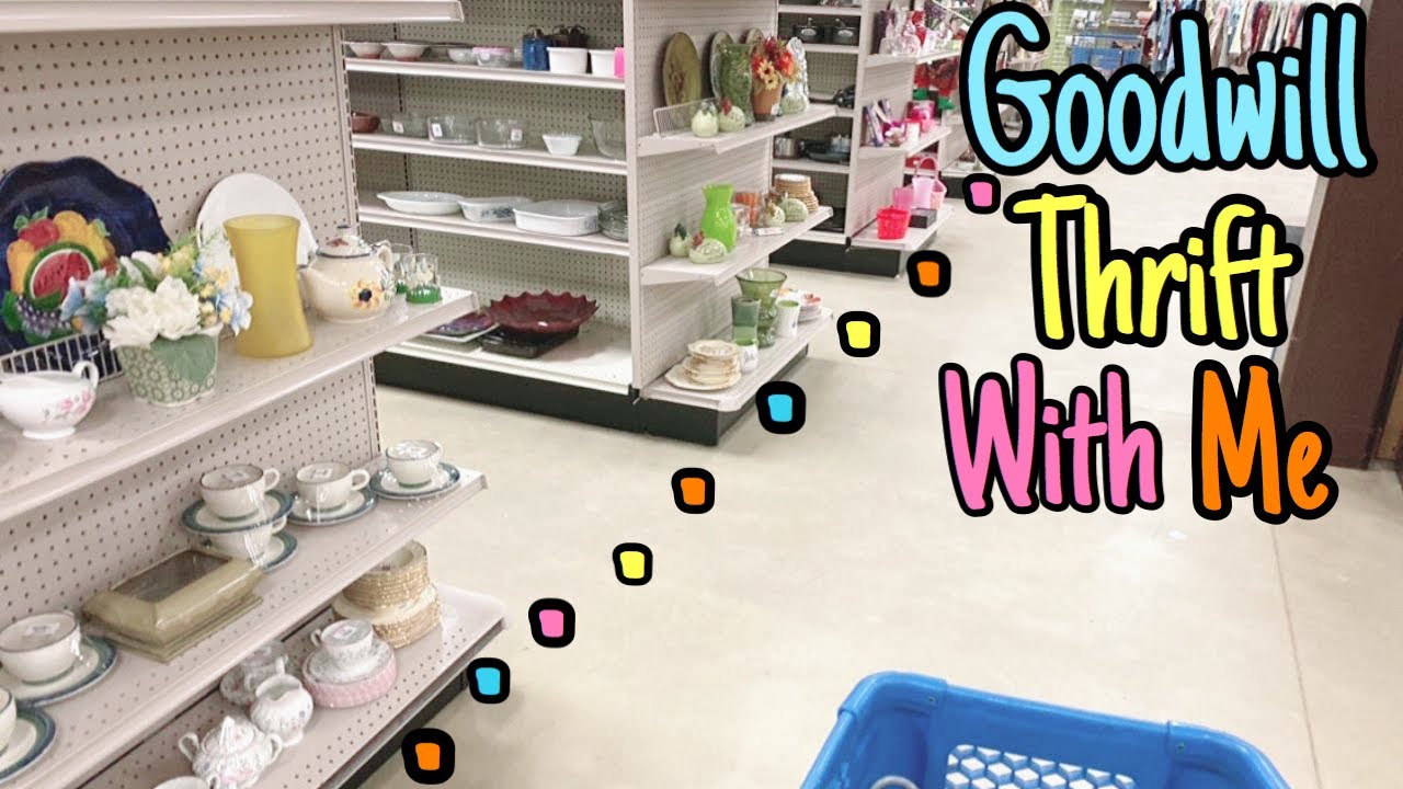 goodwill thrift with me | I found the weirdest thing | thrifting vintage home decor