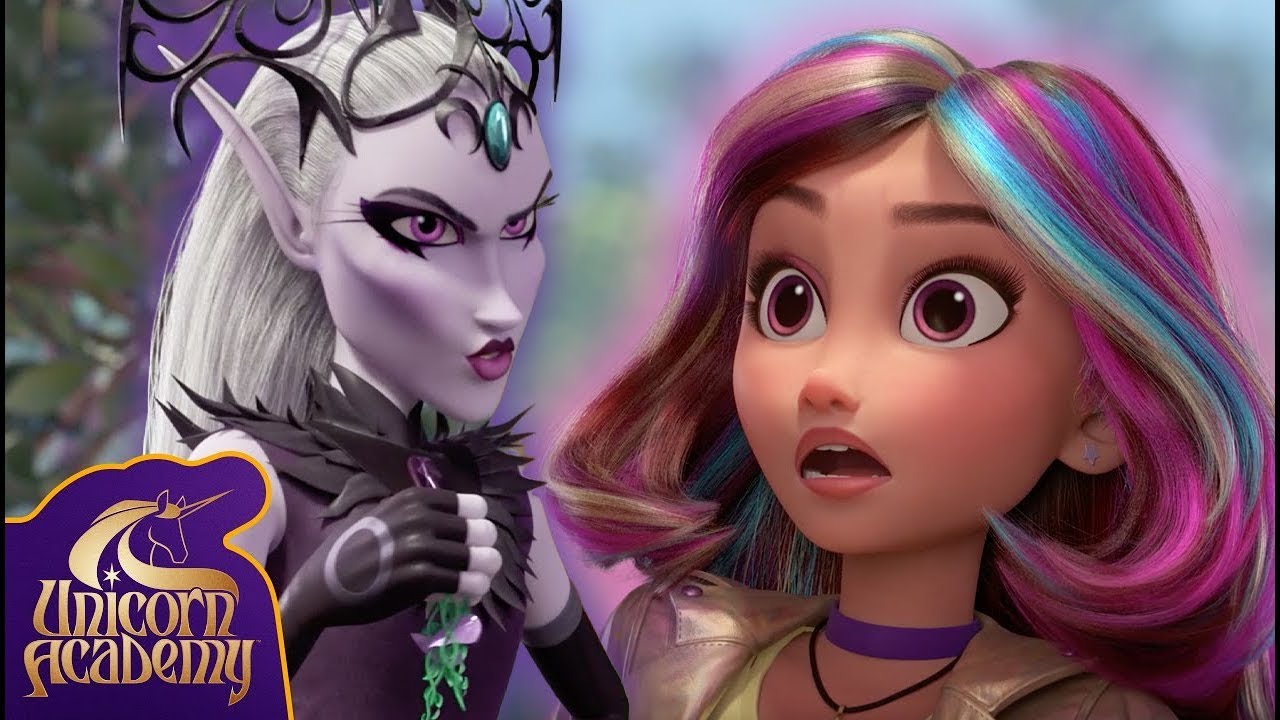 Unicorn Magic Saves The Day Against Ravenzella ! 🦄🌈 | Unicorn Academy Clips | Cartoons for Kids