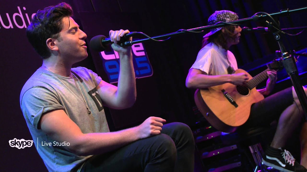 Hoodie Allen - No Interruption (LIVE 95.5)