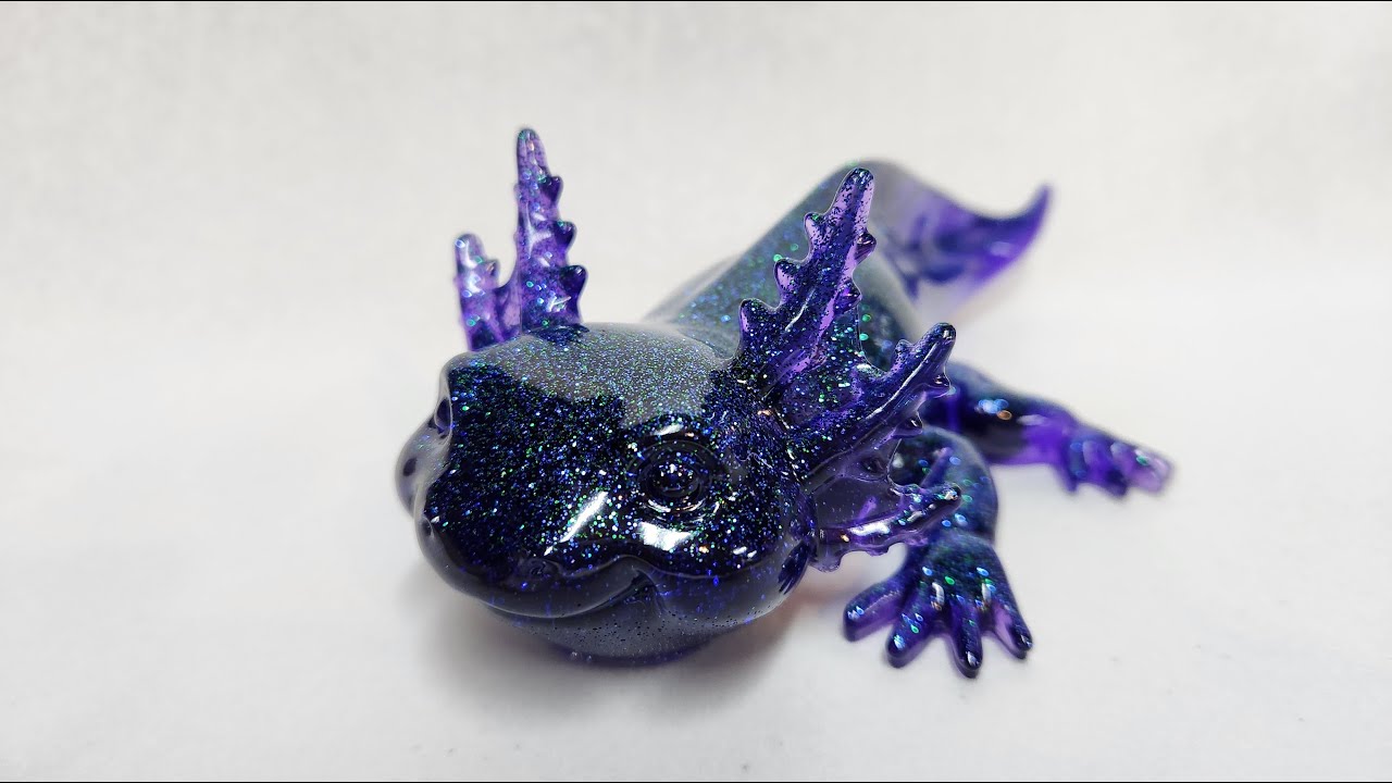 ASMR Epoxy Resin Pour: Stunning Purple Axolotl, Tic-Tac-Toe Board, and Decorative Tray