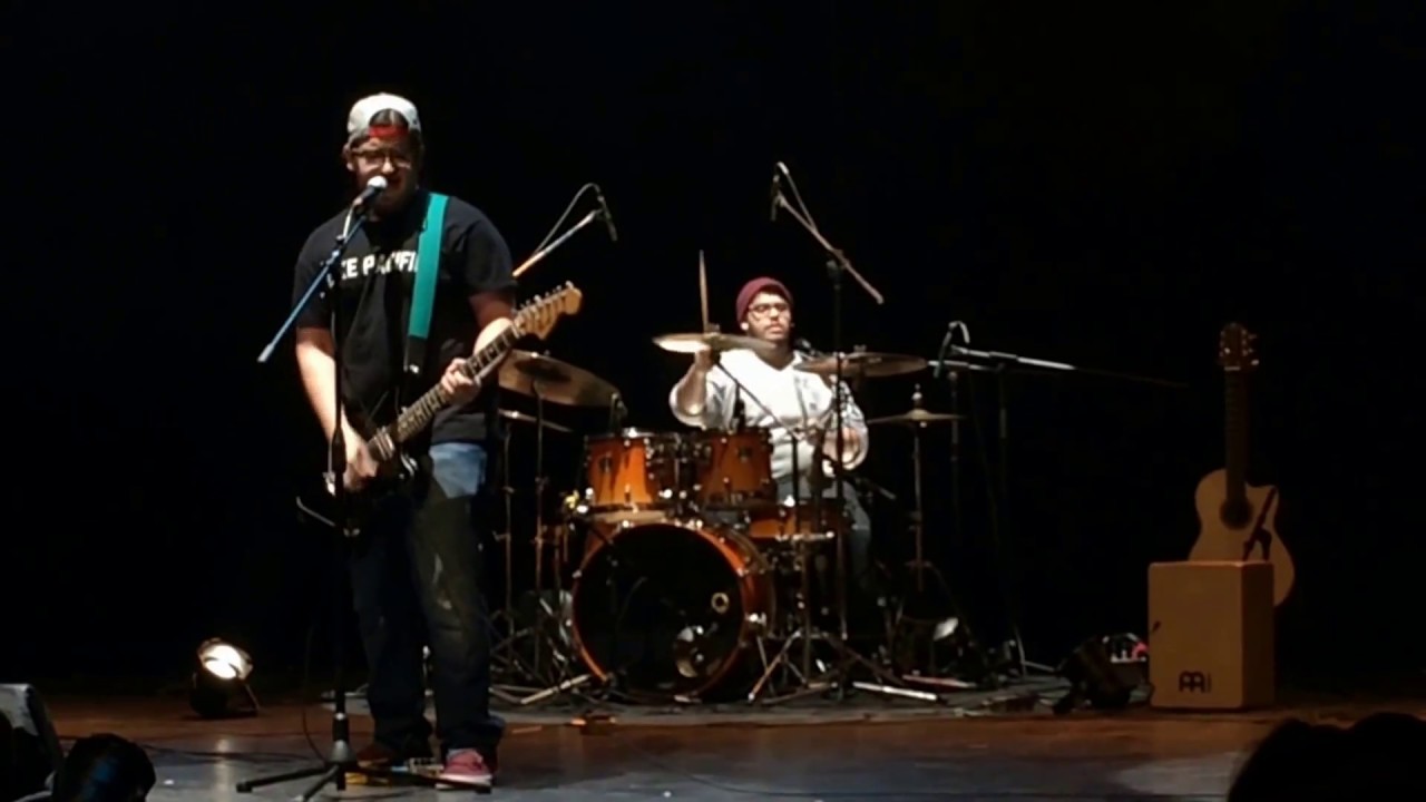 Dammit (Cover) / Worth It - Crossroads Live at Cur&eacute;-Antoine Labelle