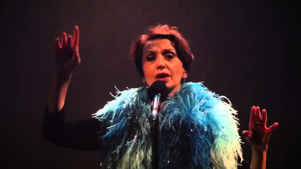 Luz Casal   Live Paris 10 11 2012   Un Ano De Amor