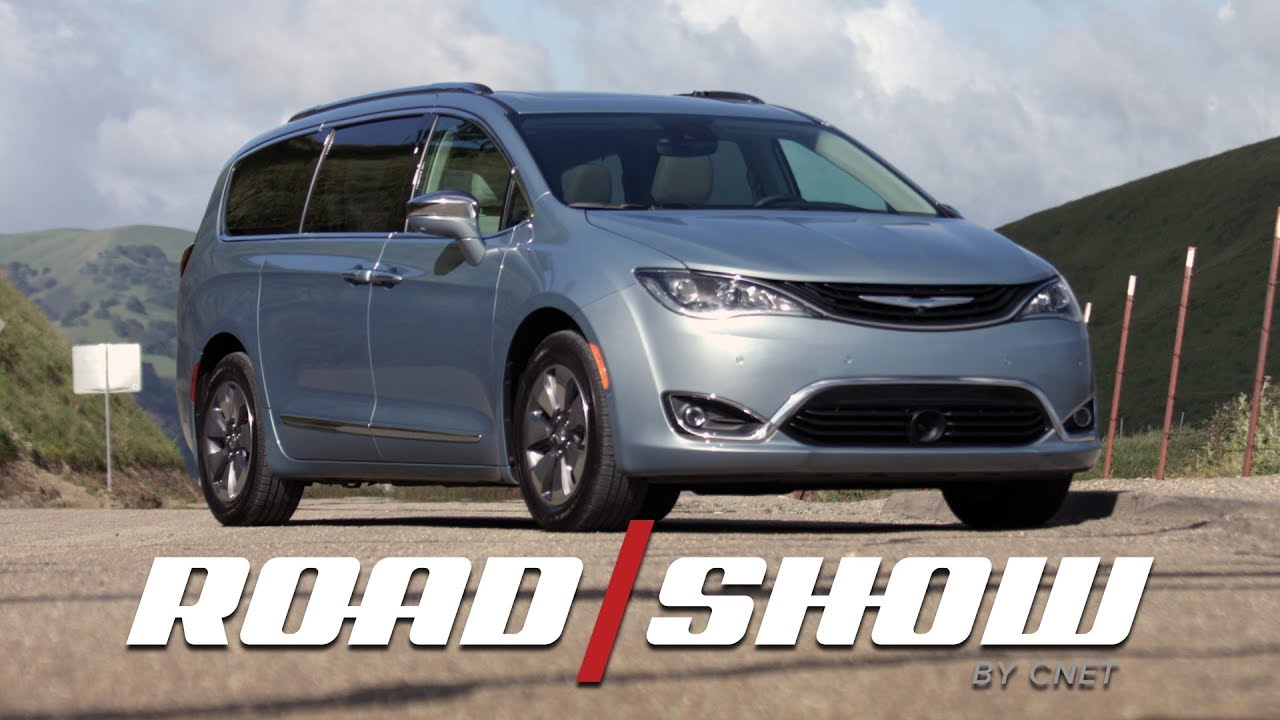 2017 Chrysler Pacifica plug-in hybrid