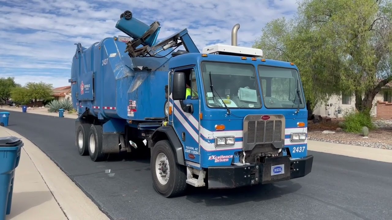 Garbage Truck Fails and Saves of 2024
