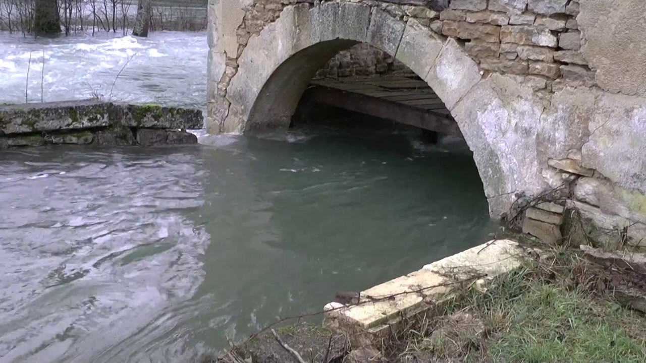 La Seine en crue au moulin du Boeuf