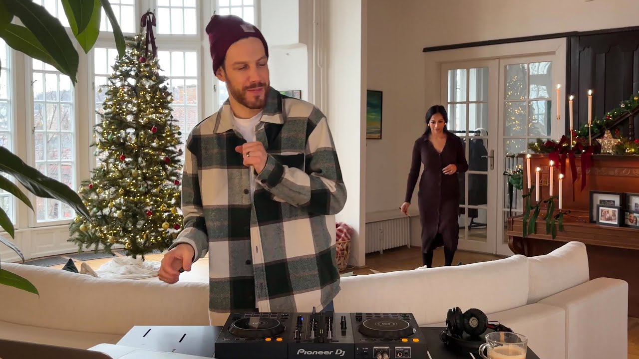 Christmas Wrap Up House Mix (Chill, Jazzy, Soulful)