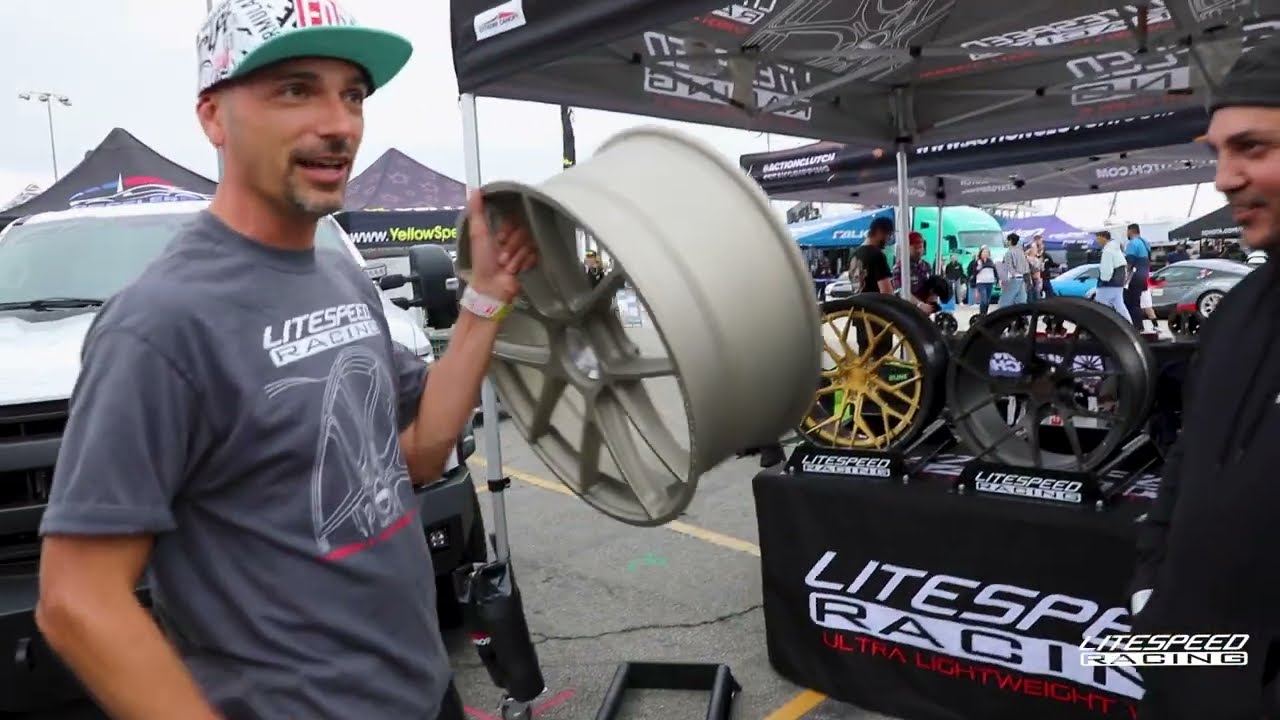 Formula Drift fans react to lightweight magnesium race wheels by Litespeed Racing.