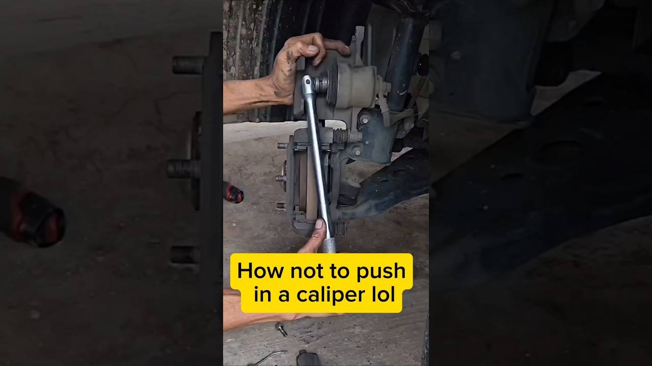 The flip flop got me #mechaniclife #mechanic