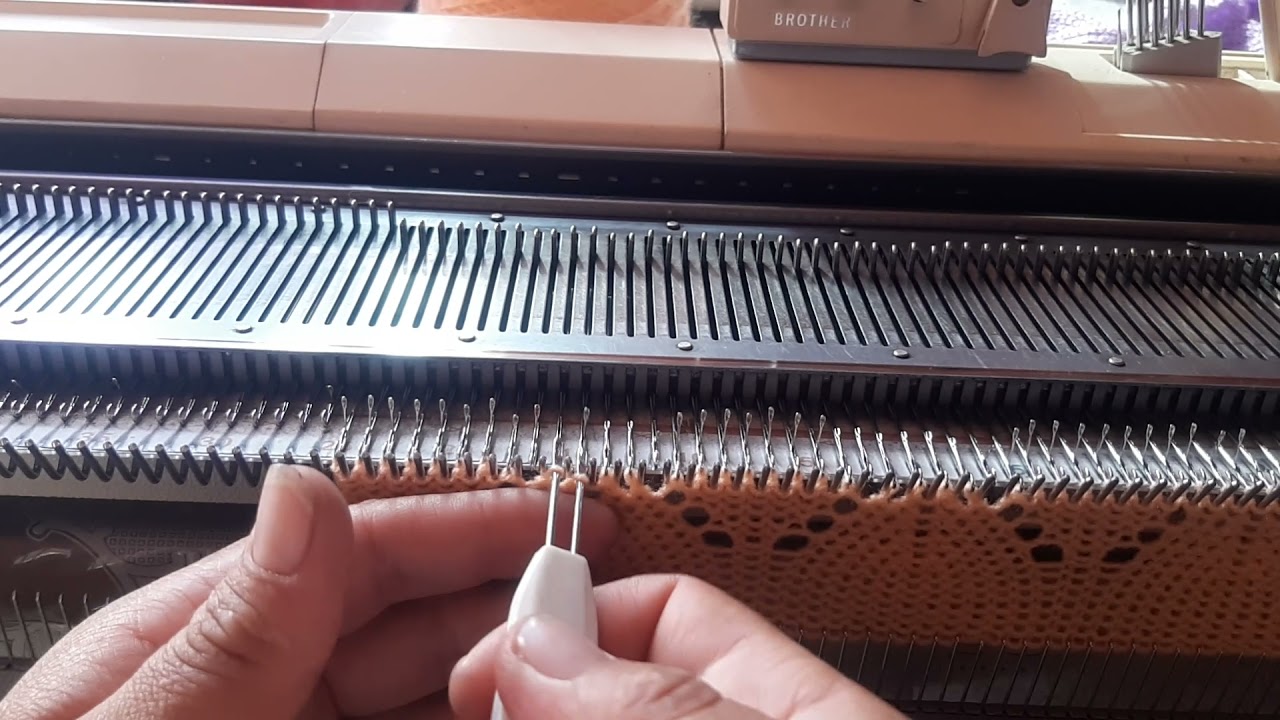 2: punto hojitas a maquina