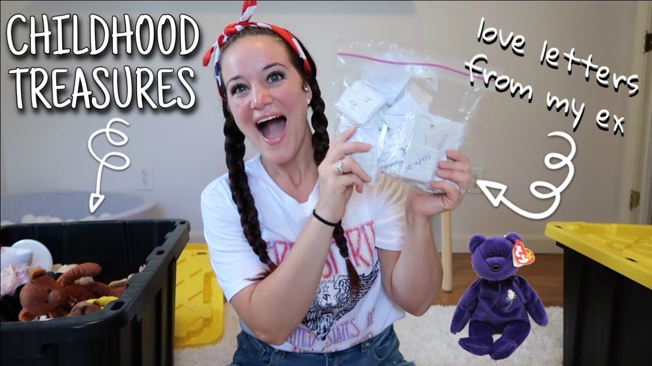 I FOUND AN OLD BOX FULL OF MY CHILDHOOD TREASURES | You Won't Believe What Is Inside (lol so hard)