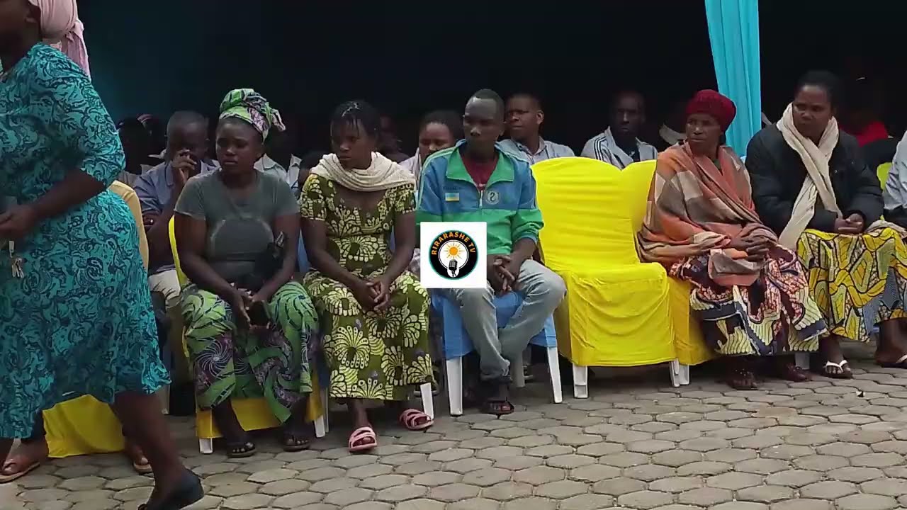 MUHANGA:NASHYIZWEHO IGITUTU KITIGOBOTORWA😂 NGO NEMERE MFUNGWE NTACYAHA NAKOZE/NDASABA KURENGANURWA🙏