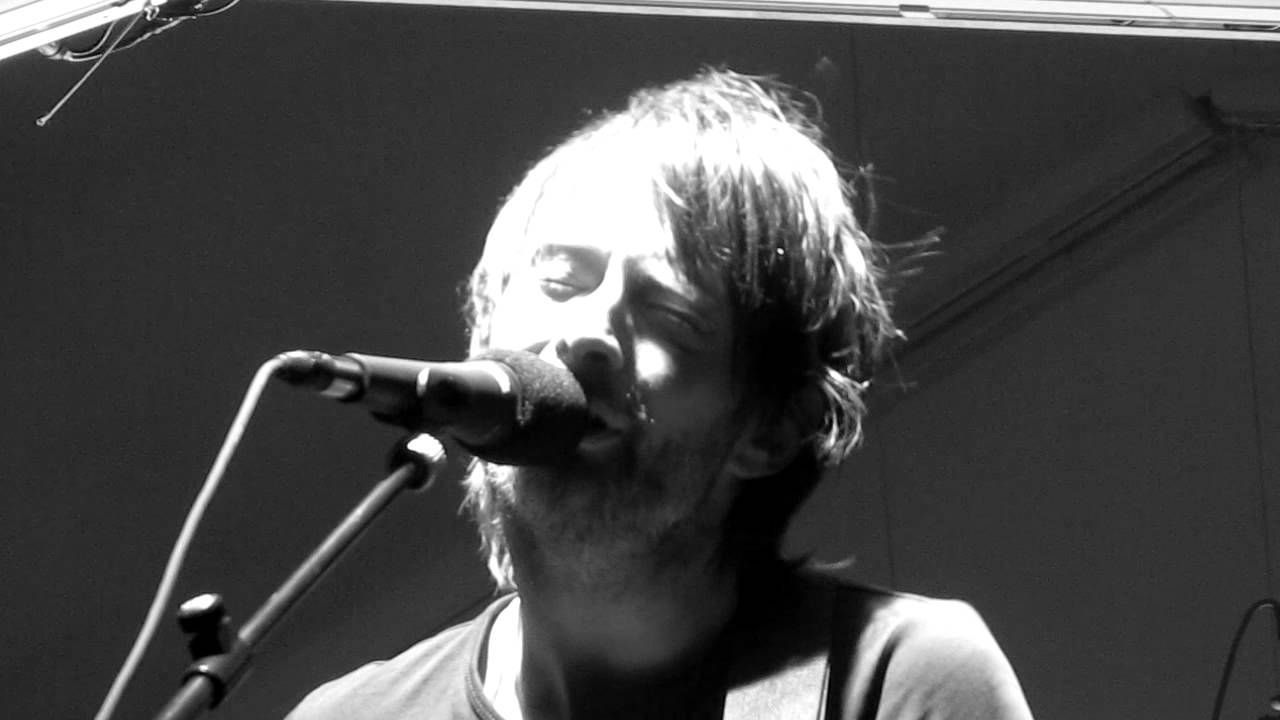 Thom Yorke - Airbag - Live @ Coachella Music And Arts Festival 4-18-10 in HD