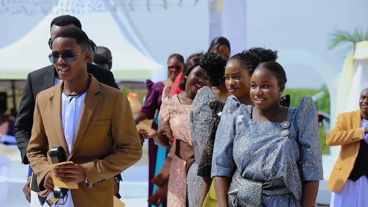 Kwanjula: Tracey introduces Mark Vibe Edition