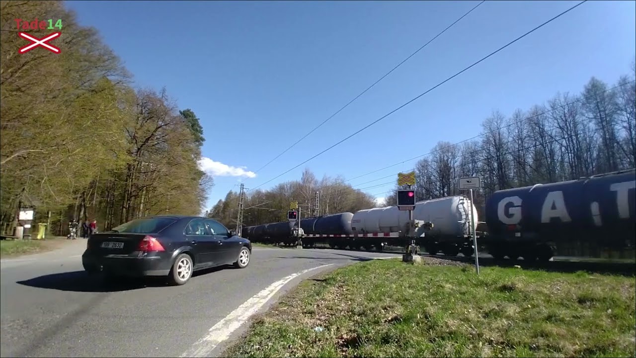 Železniční přejezd Červenka-Alej  [P6520]  5.4.2025 / Czech railroad crossing